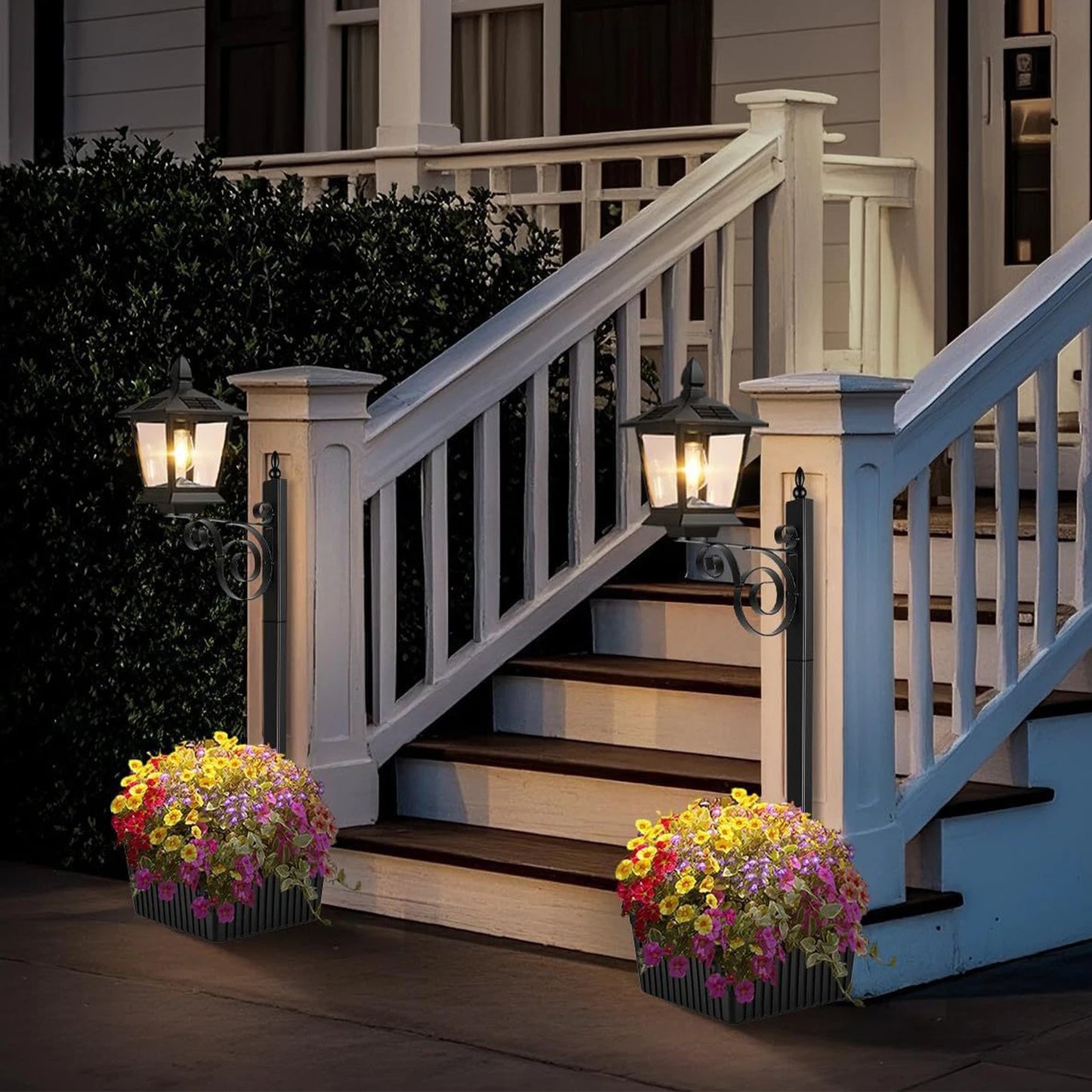 2 In 1 Outdoor Planter w/ Solar Light, Freestanding