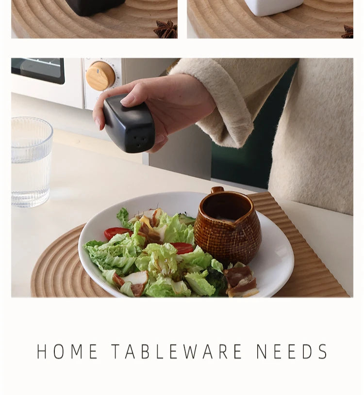 Japanese Simple Black White Ceramics Seasoning Bottle Set, Porcelain Pepper Shaker Salt or Spice
