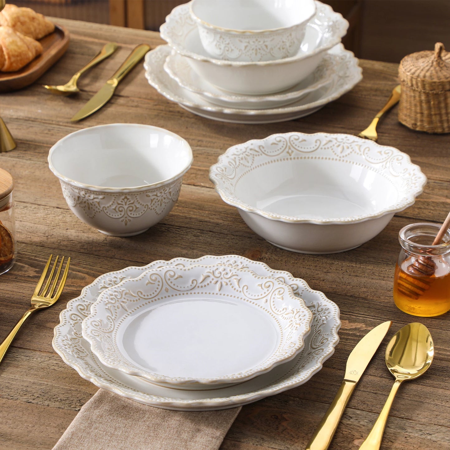 16/32 Piece Dinner Sets with 4 PCS Dinner Plate/Dessert/Cereal Bowl/Soup