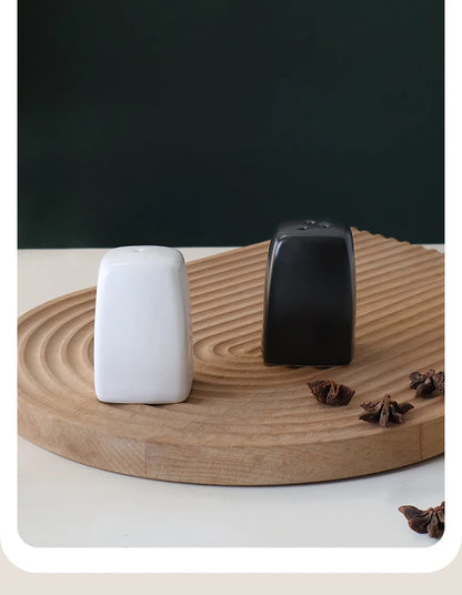 Japanese Simple Black White Ceramics Seasoning Bottle Set, Porcelain Pepper Shaker Salt or Spice