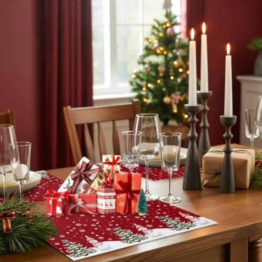 Set of 6 Christmas Placemats, Non-Slip for Kitchen Dining Tables, Washable Table